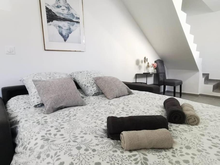 L'Elegant Duplex - Clim I Wifi I Proche Du Centre-Ville Miramas Zewnętrze zdjęcie